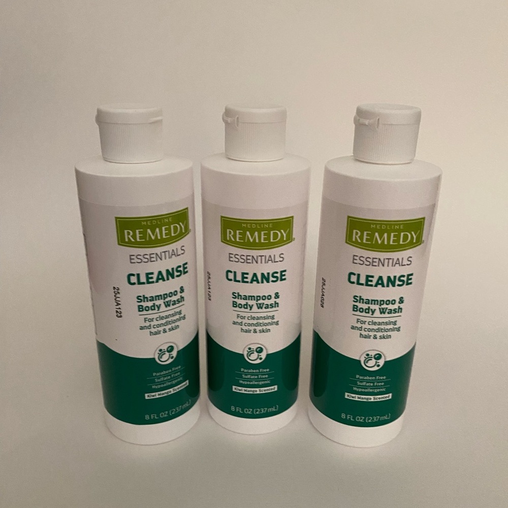 3 bottles Medline Remedy Essential 2 in 1 Shampoo and Body Wash No Rinse